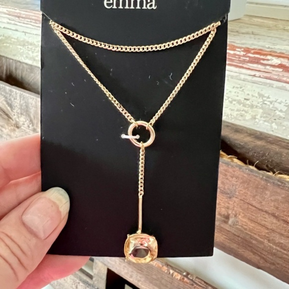 NWT EVIE & EMMA Goldtone Multi Row Crystal Resin Necklace